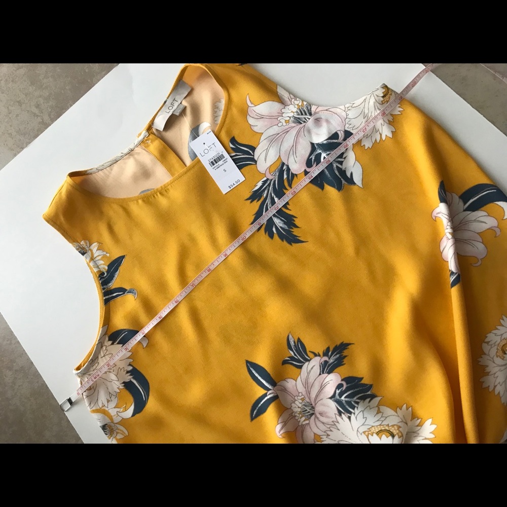 LOFT Floral Tie Hem top - Picture 5 of 7